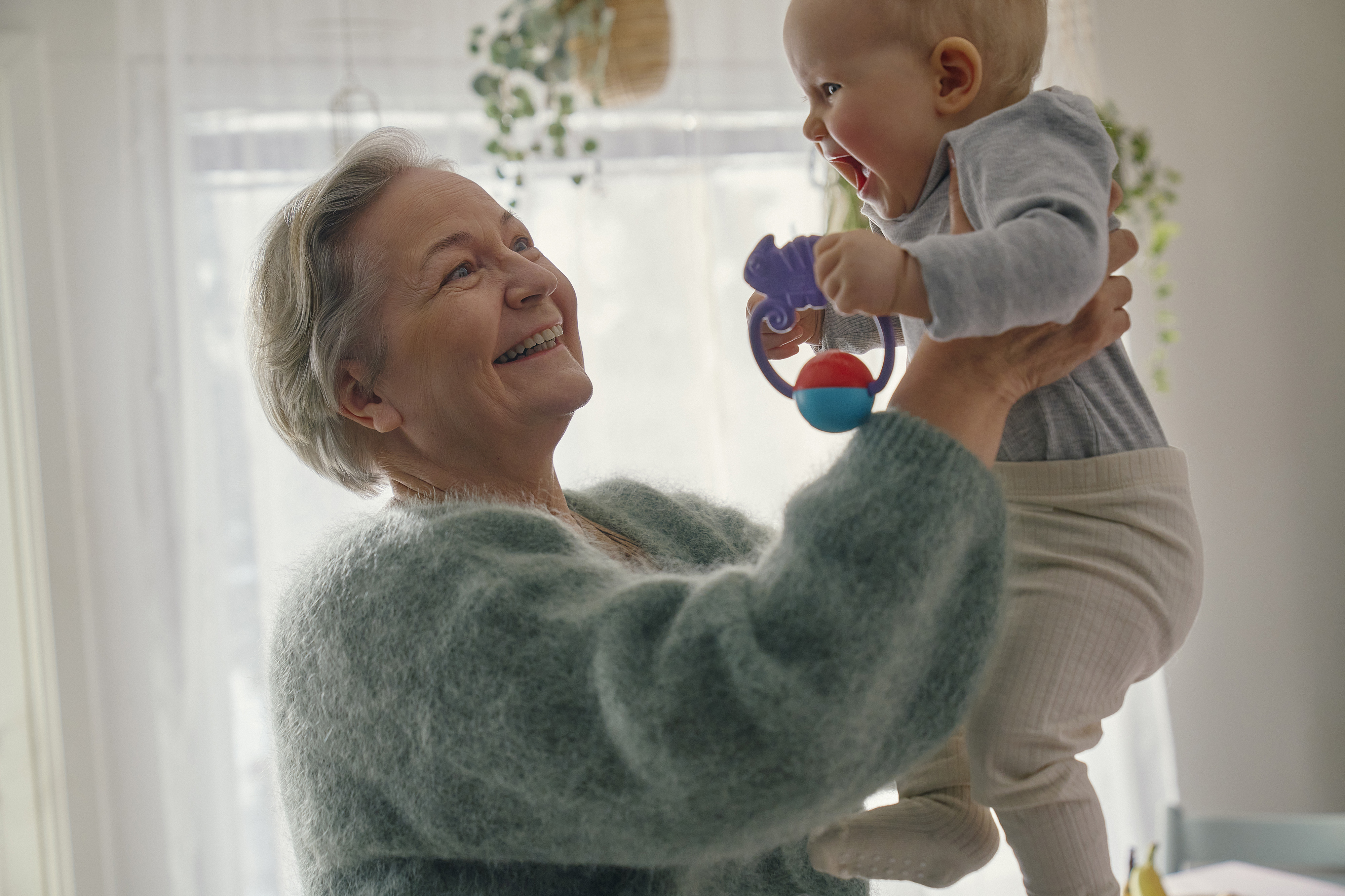 Dentures, or false teeth, correct the bite and make your row of teeth look beautiful.